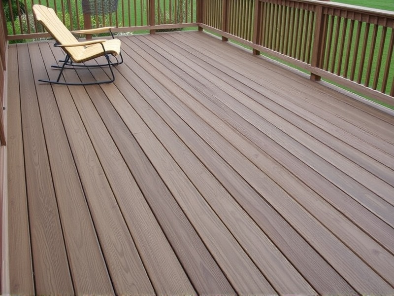 Choosing the Right UltraShield Composite Decking Sample for Your Home